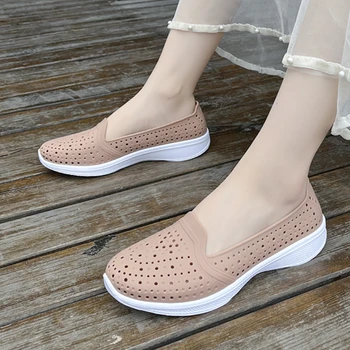 Sapatos de senhoras 2023 Deslizamento da Mulher, Flats Verão Ocos Confortável Respirável Solft Sola de Sapatos de Mulheres Casual Luz Plana Sapatos